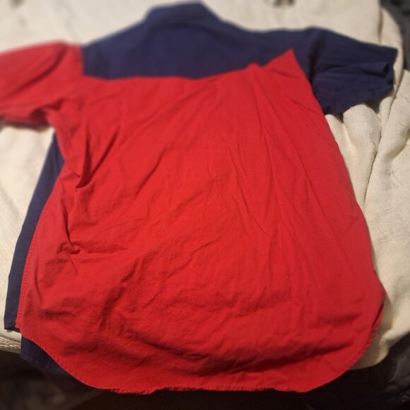 button up shirt - Picture 3 of 3